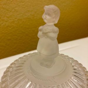 1993 MI Hummel Goebel/Avon Crystal Lidded Dish